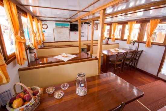 An example of the dining area on a traditional vessel
